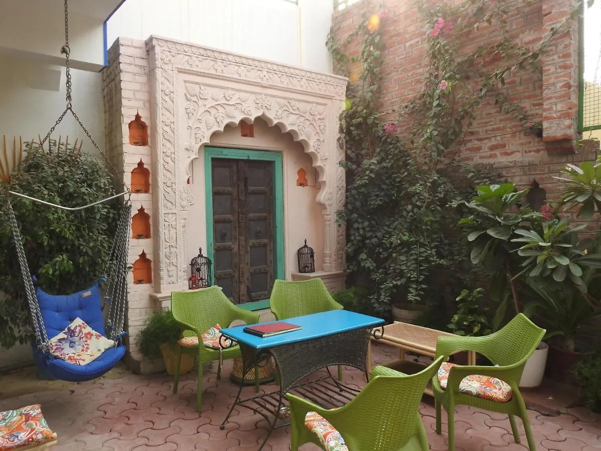 Coral Country Homestay Agra  Inde